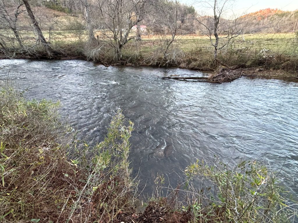 07 Lot 5 River Escape Trl 2