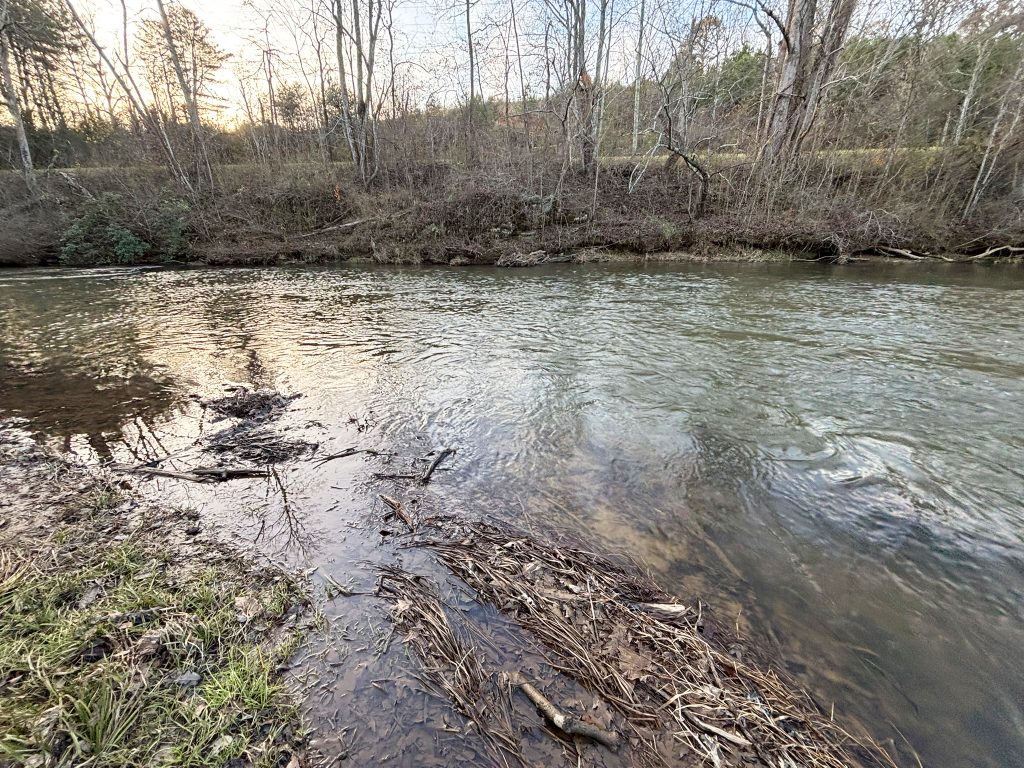 25 Lot 5 River Escape Trl 40
