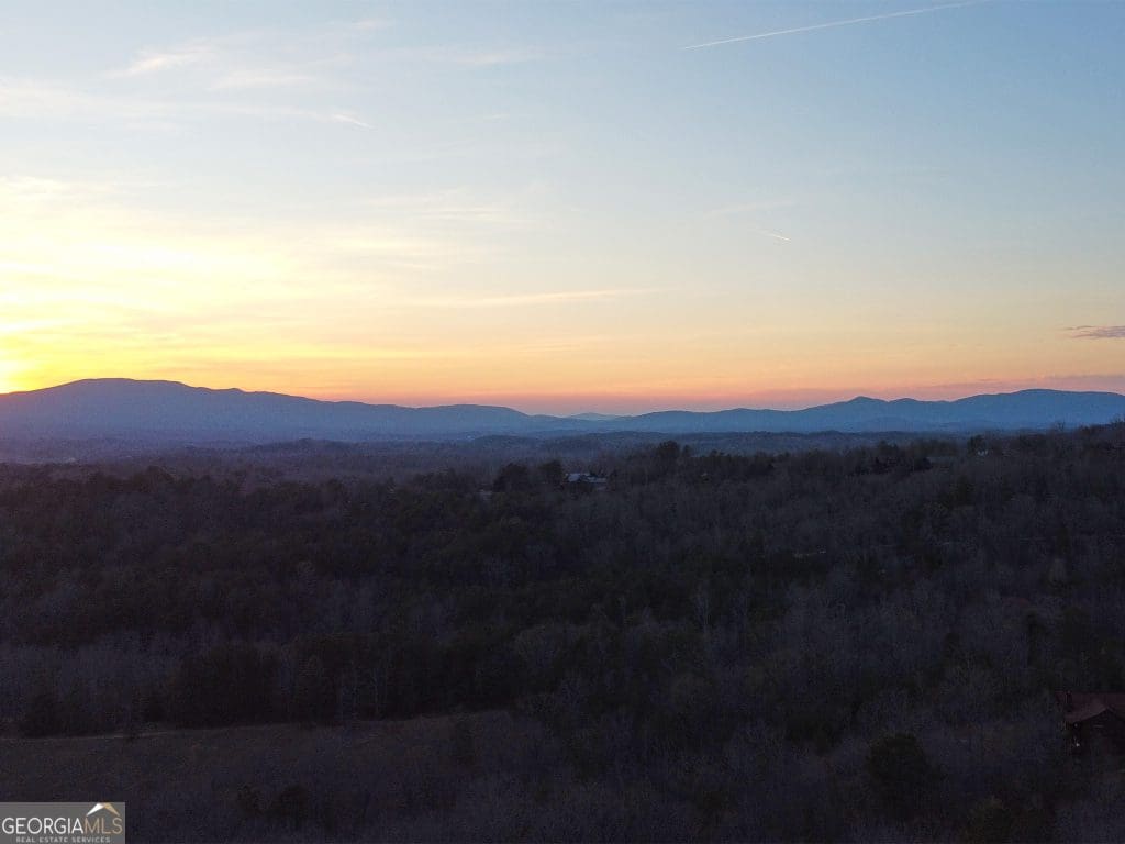 HD 1743620774197 DJI 0413